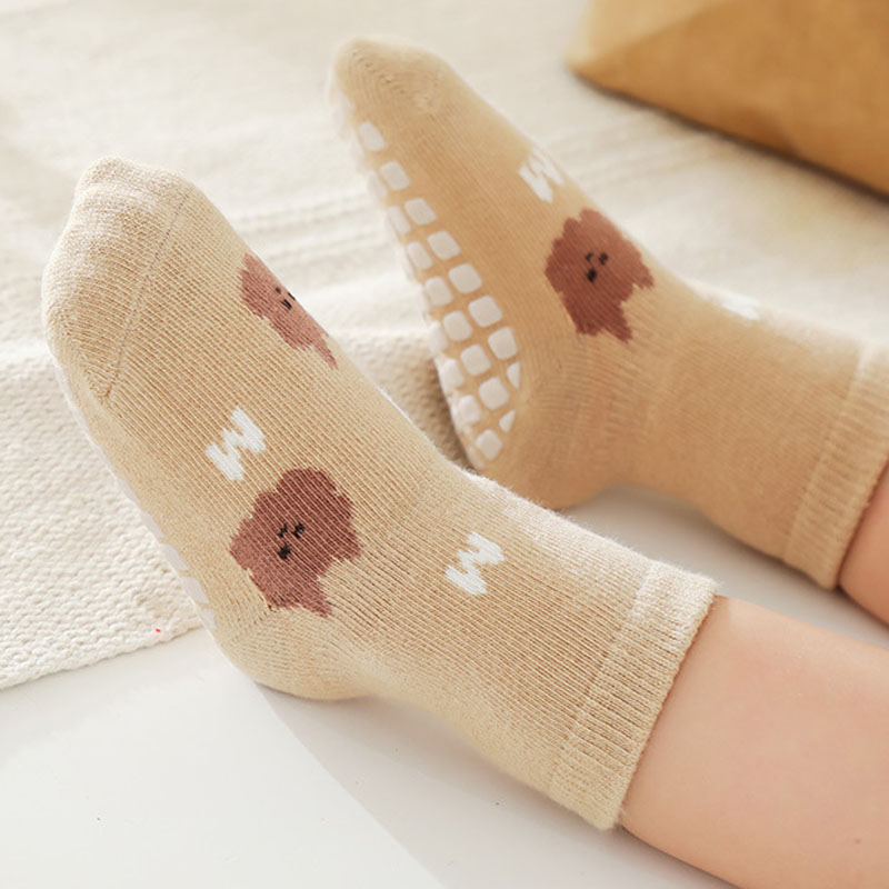5 ペア子供用ノンスリップソックスかわいい漫画のパターン快適 - Unisex Baby Socks Non Slip のレビューと価格