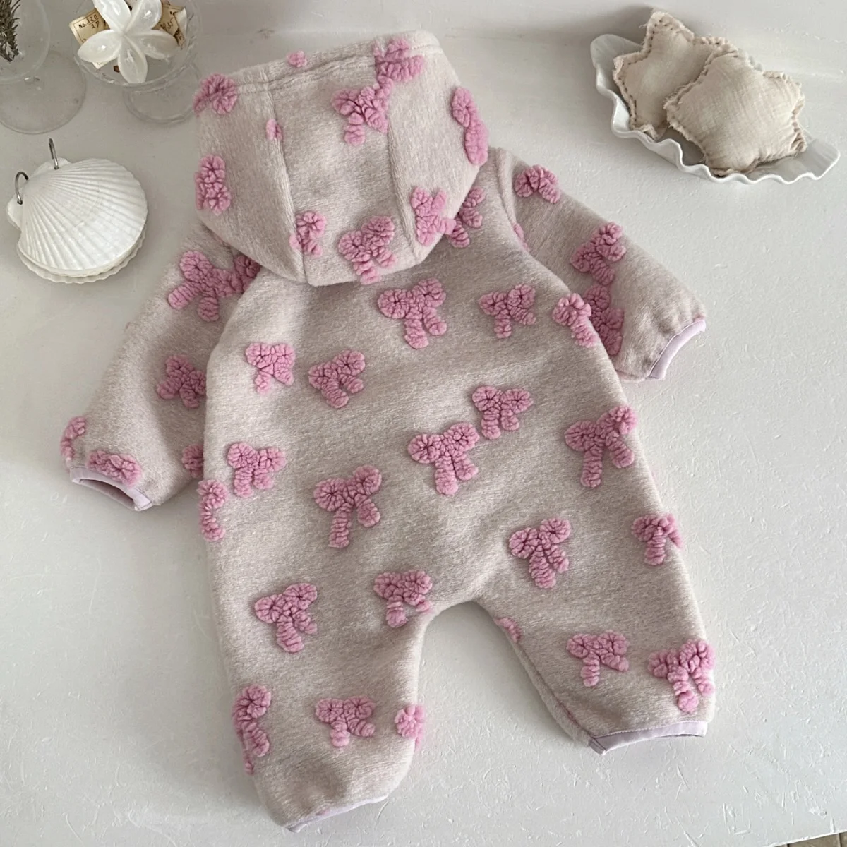 ベビーガールズ用、フード付きロンパース、3Dのリボン刺繍が施 - Newborn Baby Girl Romper Floral のレビューと価格