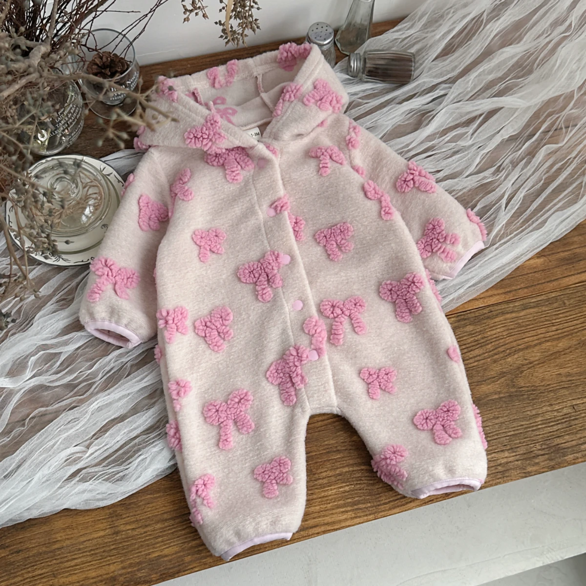 ベビーガールズ用、フード付きロンパース、3Dのリボン刺繍が施 - Newborn Baby Girl Romper Floral のレビューと価格