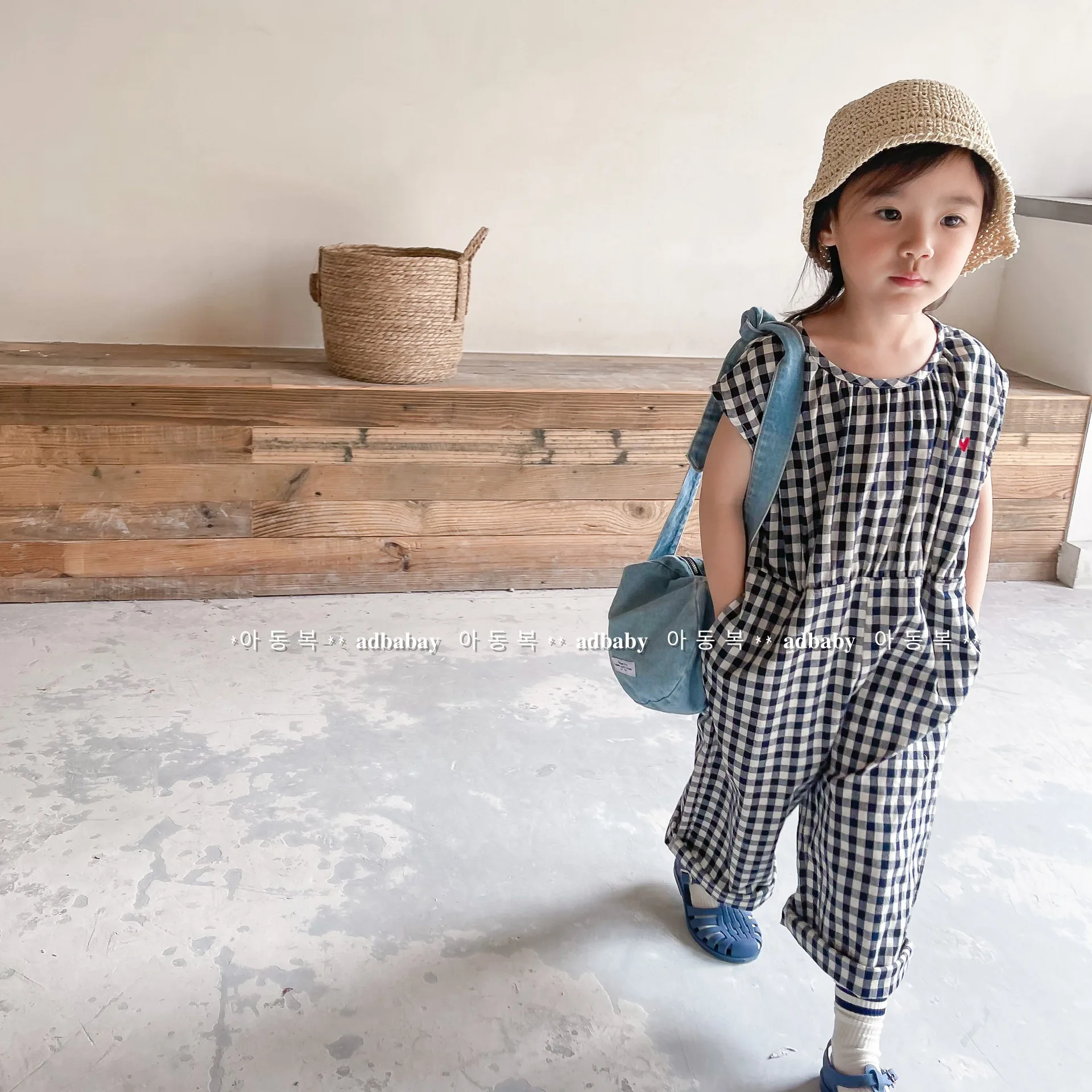 女の赤ちゃんチェック柄オーバーオール子供ノースリーブ遊び着子 - Baby Summer Linen Sleeveless Jumpsuit のレビューと価格