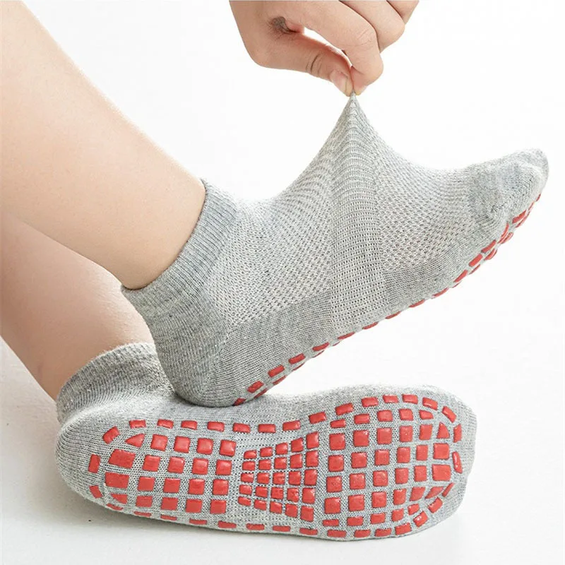 ノンスリップシリコーン幼児靴下ファッション固体子供フロアソッ - Unisex Baby Socks Non Slip のレビューと価格